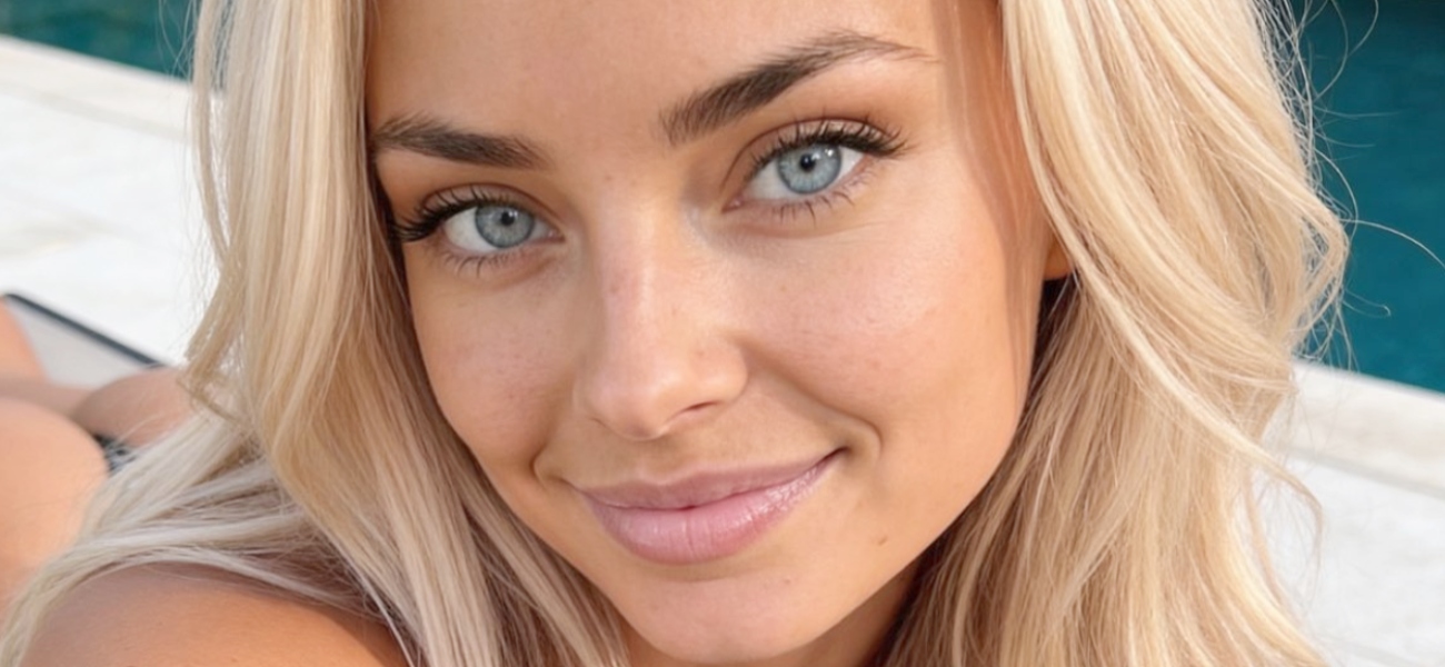 Isabella Sterling de biquíni “delicioso” no banheiro