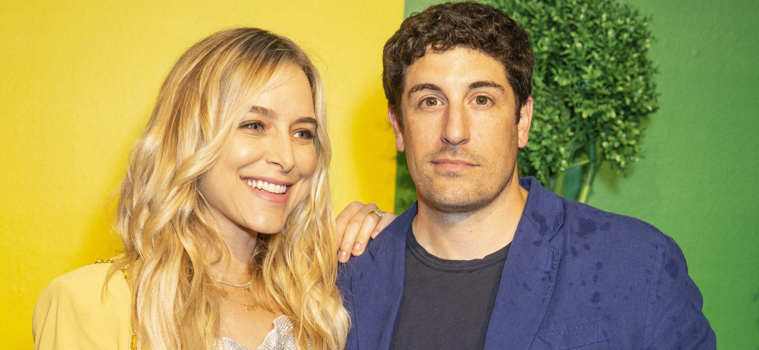 Ex de Jason Biggs faz fuga para a Itália após o fim do casamento