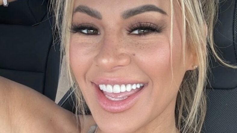 Kindly Myers close up