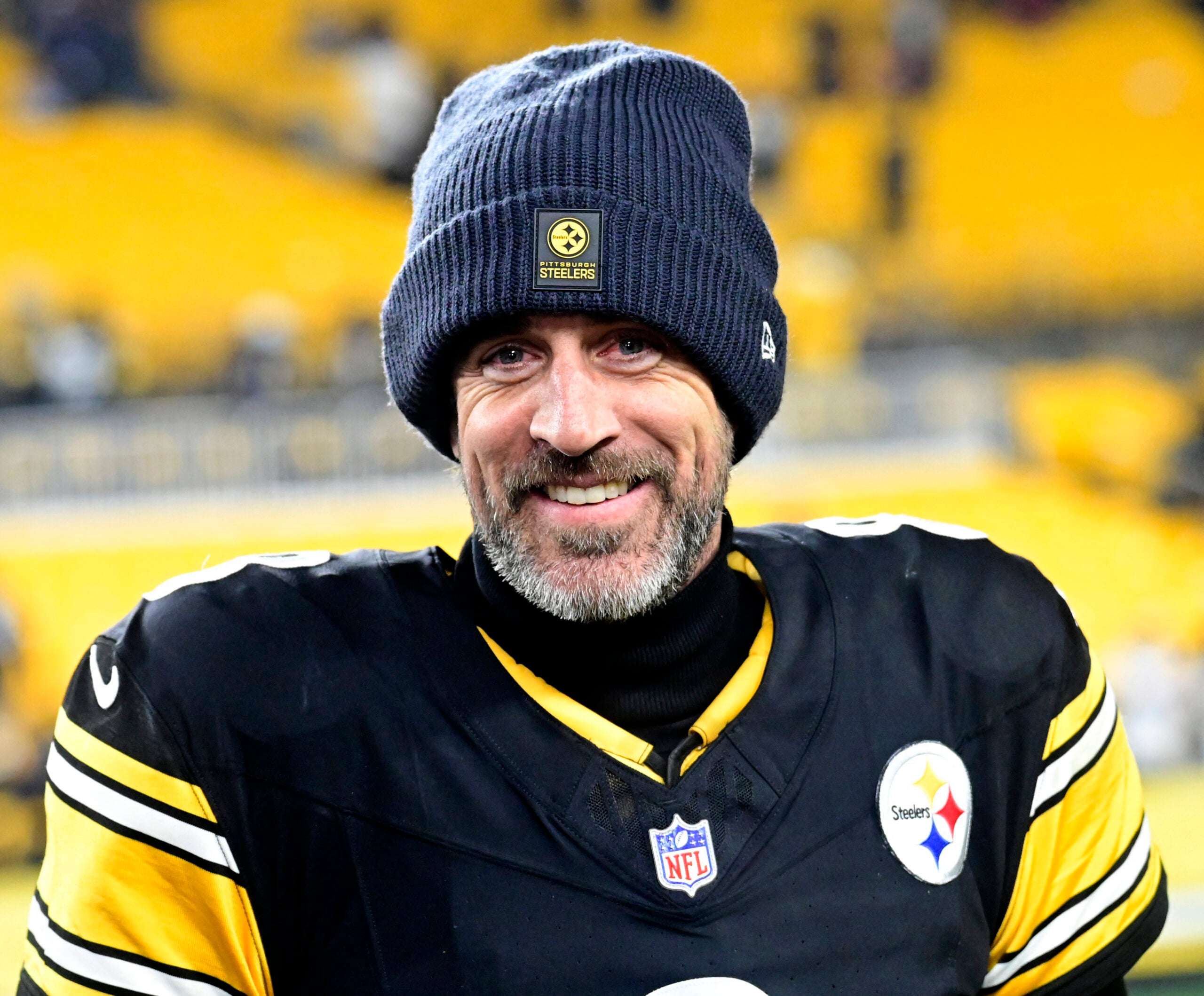 Aaron Rodgers Launches Blistering Attack On Dr. Anthony Fauci