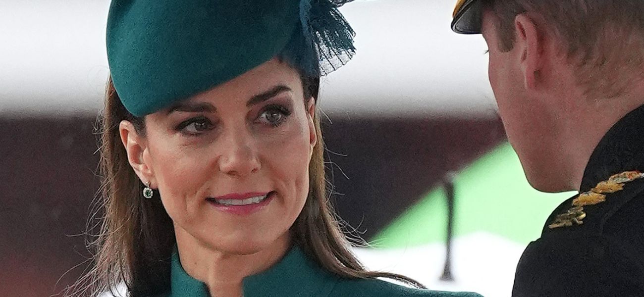 Como a turnê solo da princesa Kate foi atingida por um erro real Como a turnê solo da princesa Kate foi atingida por um erro real