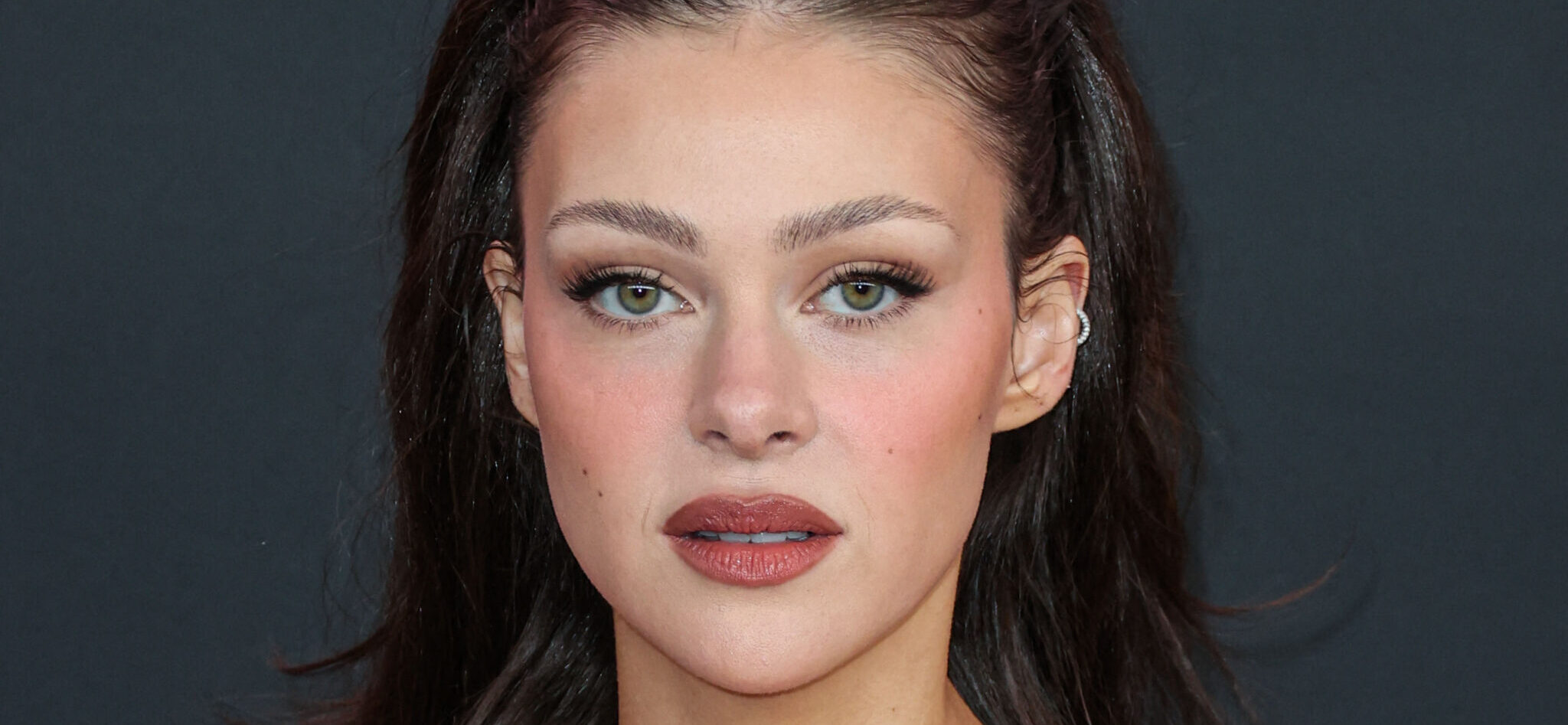 Nicola PELTZ
