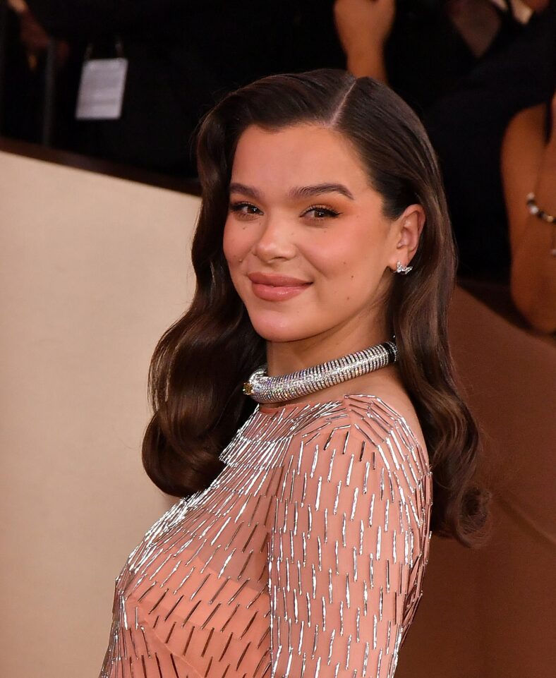 Hailee Steinfeld at 83rd Annual Golden Globe Awards - Arrivals