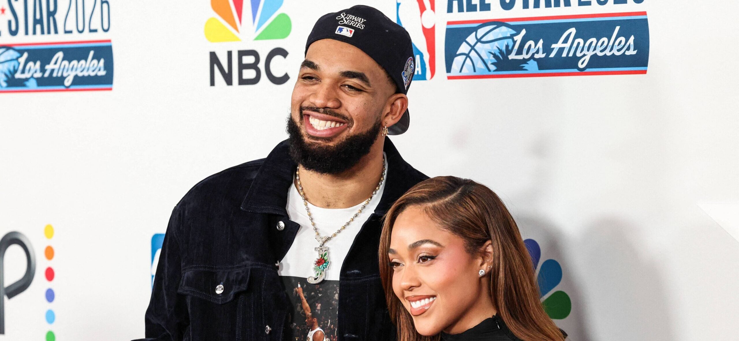 Karl-Anthony Towns conversa com Jordyn Woods após as finais da NBA