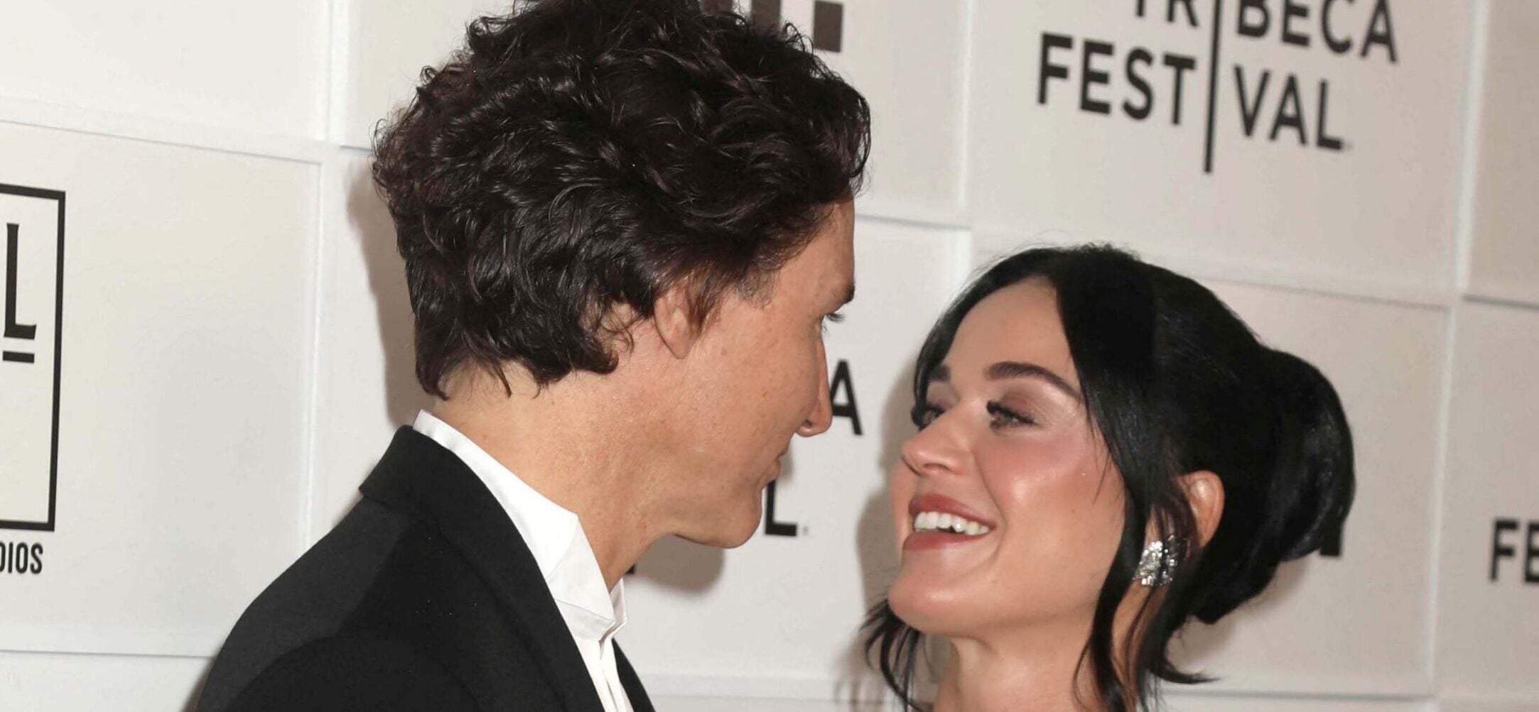 Katy Perry e Justin Trudeau estão vivendo sonhos de adolescentes Katy Perry e Justin Trudeau estão vivendo sonhos de adolescentes