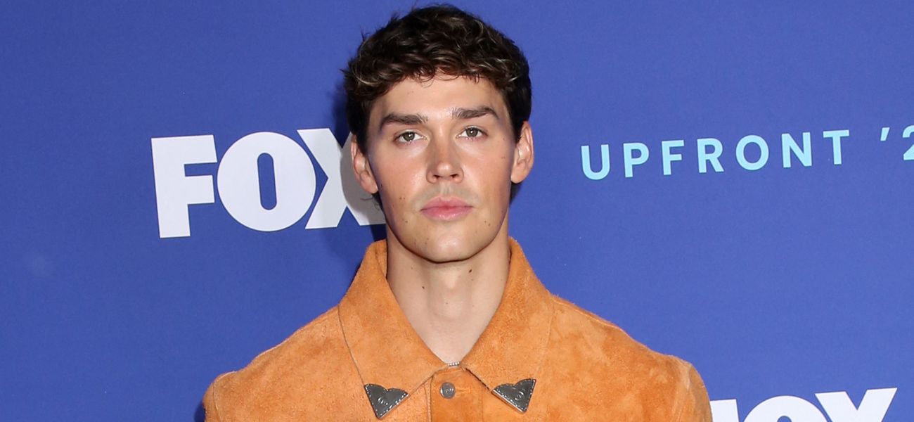 Foto sem camisa de Noah Beck tem fãs o chamando de ‘garoto dos sonhos’