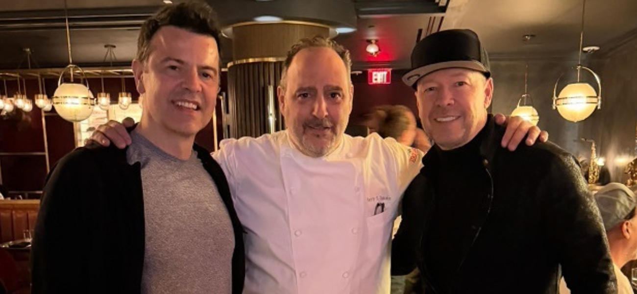 Donnie Wahlberg e outros aquecem Las Vegas no Circa’s Barry’s Downtown Prime