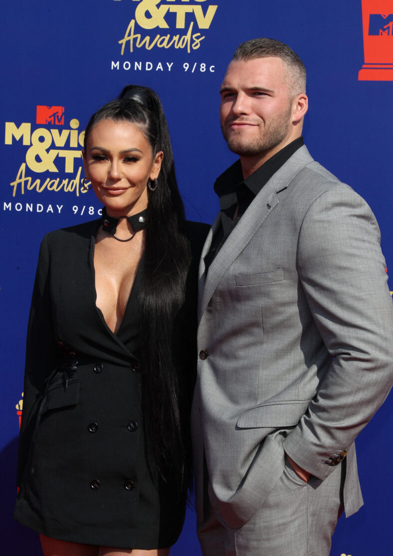 Jwoww and husband at 2019 MTV awards