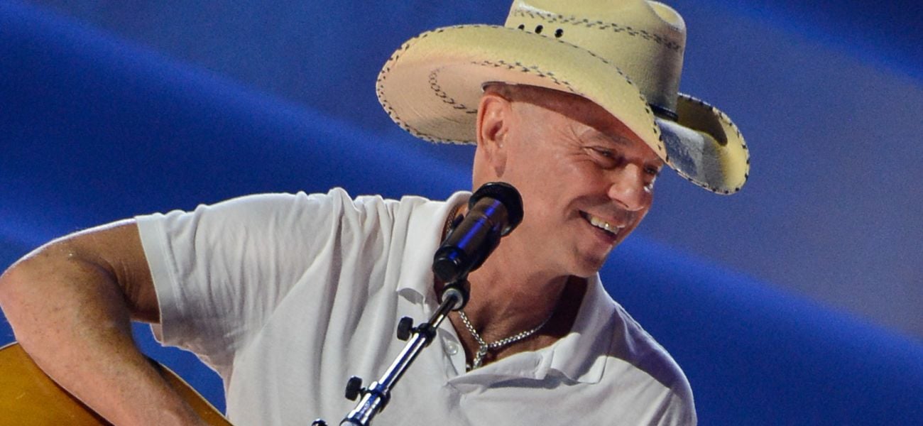 Kenny Chesney explica por que se recusa a falar sobre política Kenny Chesney explica por que se recusa a falar sobre política