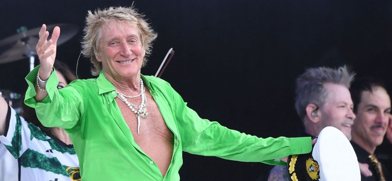 Rod Stewart sob pressão por viagem à Copa do Mundo após show do Axed