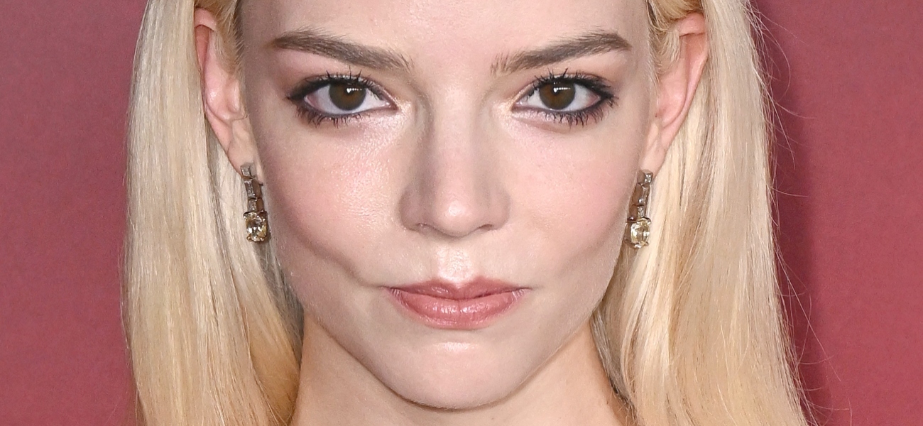 Anya Taylor-Joy Walking In Braless Tank ‘Has Always Been Really Jiggly’