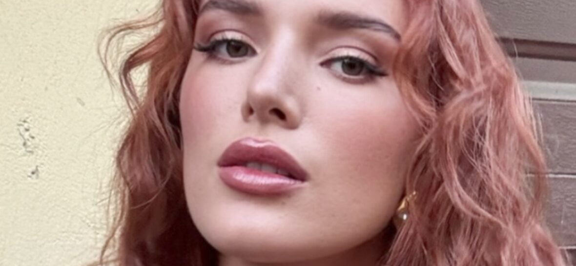 Bella Thorne close up