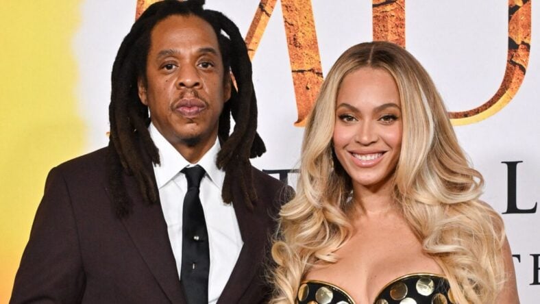 Beyonce & Jay-Z Suffer Home Scare After ‘Confused’ Man Crashes Into Mansion Gate