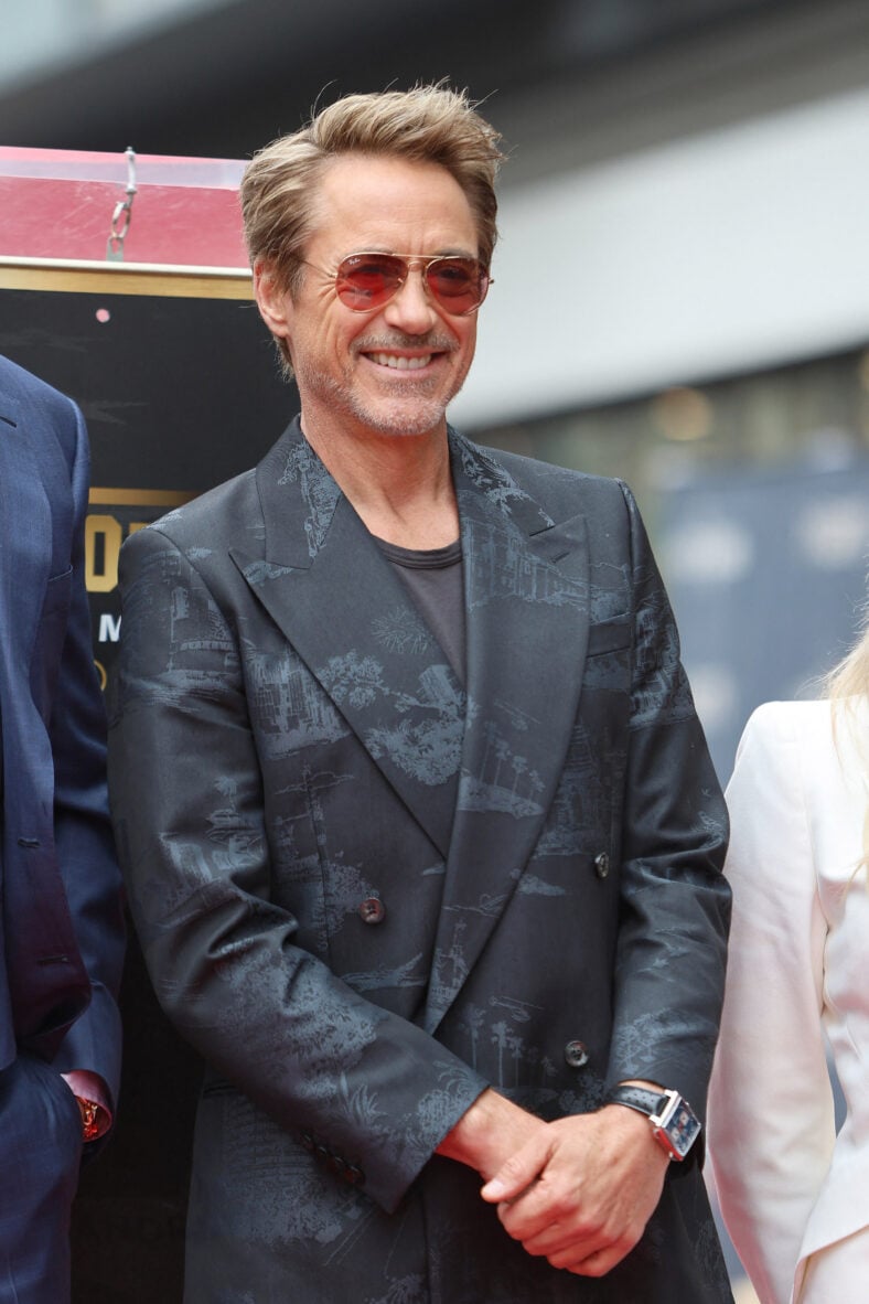 Robert Downey Jr. at Chris Hemsworth is honored with a star on the Hollywood Walk of Fame