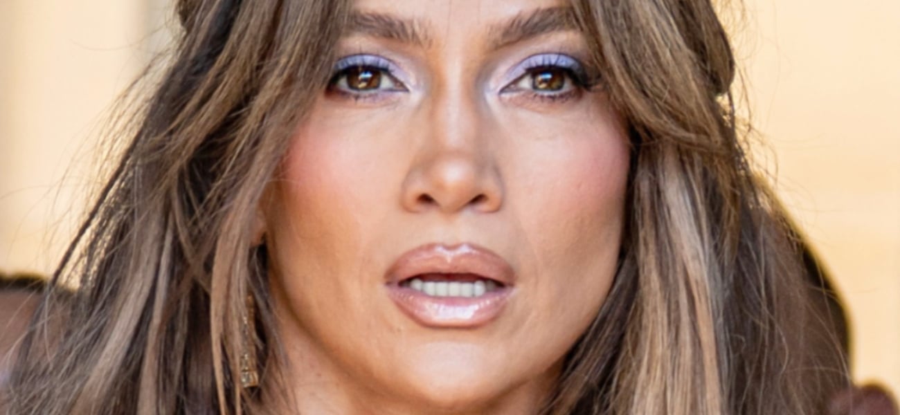 Jennifer Lopez ‘Embarrassing’ In Plunging Bikini Showing Alleged Implants 2 Jennifer Lopez six 1300 mega cr
