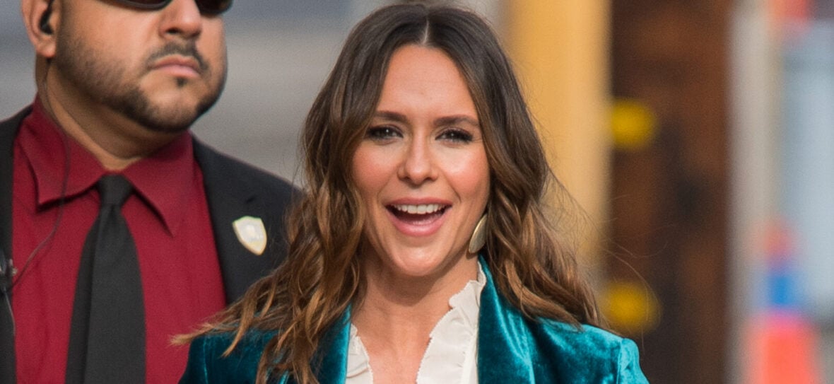 Jennifer Love Hewitt at Jimmy Kimmel Live