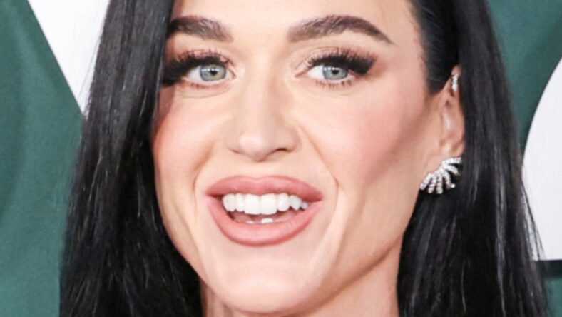 Katy Perry Lets It All Hang Out In String Bikini With An Ice Cream