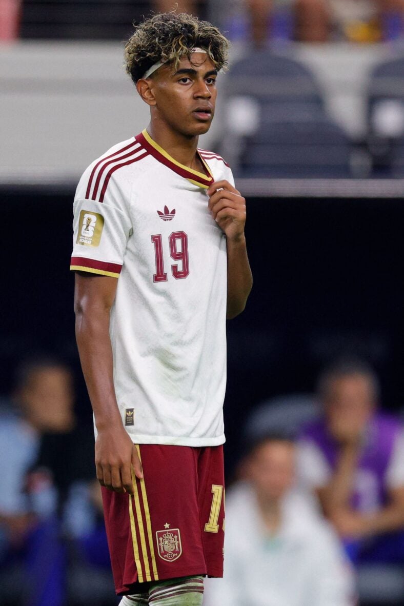 Lamine Yamal playing for Spain