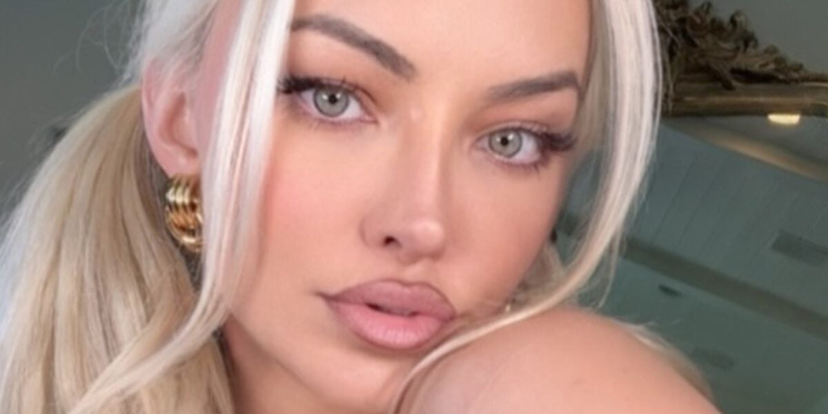 Lindsey Pelas In Braless Top Told ‘Melons’ Can Be ‘Flotation Device’ 2 Lindsey Pelas shoulder 1300