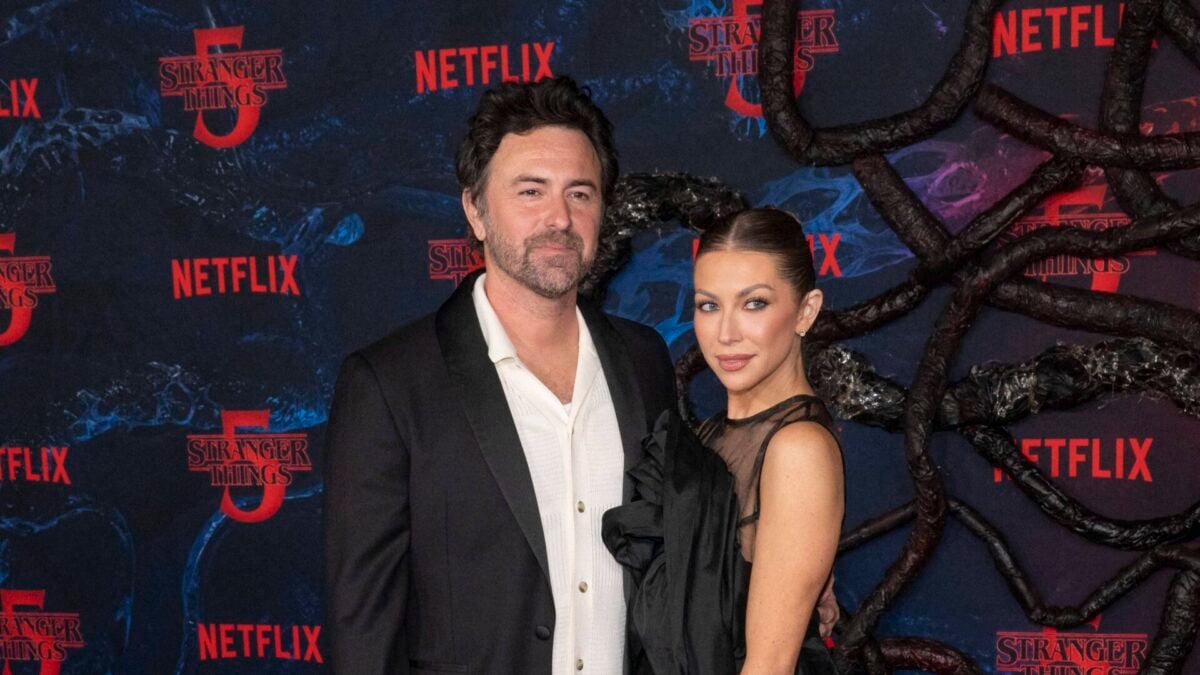 O marido de Stassi Schroeder diz que eles se sentem como ‘colegas de quarto’ O marido de Stassi Schroeder diz que eles se sentem como ‘colegas de quarto’