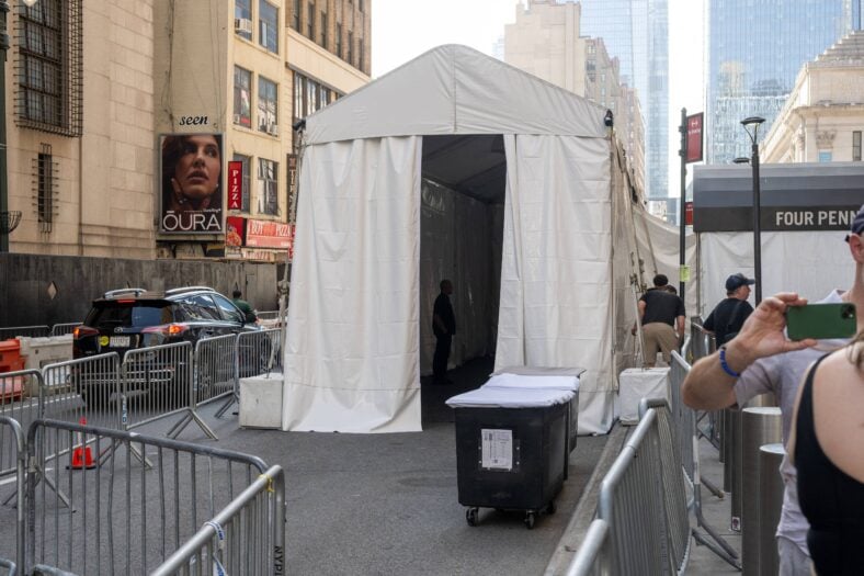 Preparations for Taylor Swift wedding