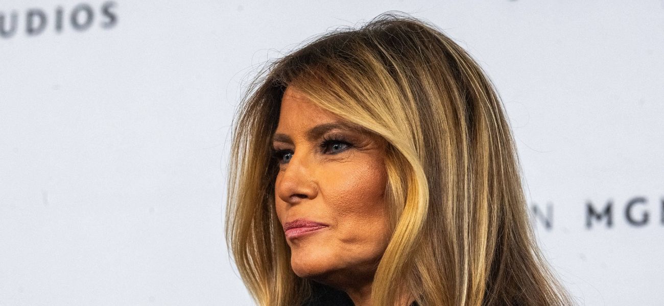 Melania pressiona pelo projeto de assistência social