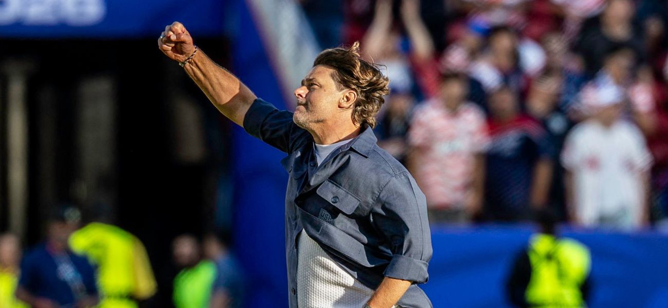 Técnico da USMNT recebe destaque especial da MLB antes do teste na Bélgica