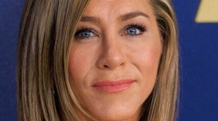 Jennifer Aniston ‘Looks Great' Kissing Boyfriend In Skimpy Bikini