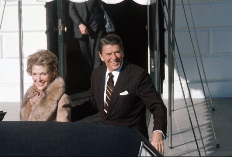 Carter Welcomes President-elect Reagan to the White House