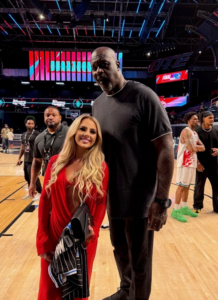 Ellie Blue with Shaq
