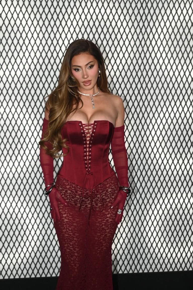 Francesca Farago Joins The Fight Against Body Shamers With Clapback At ‘A Dangerous Take’