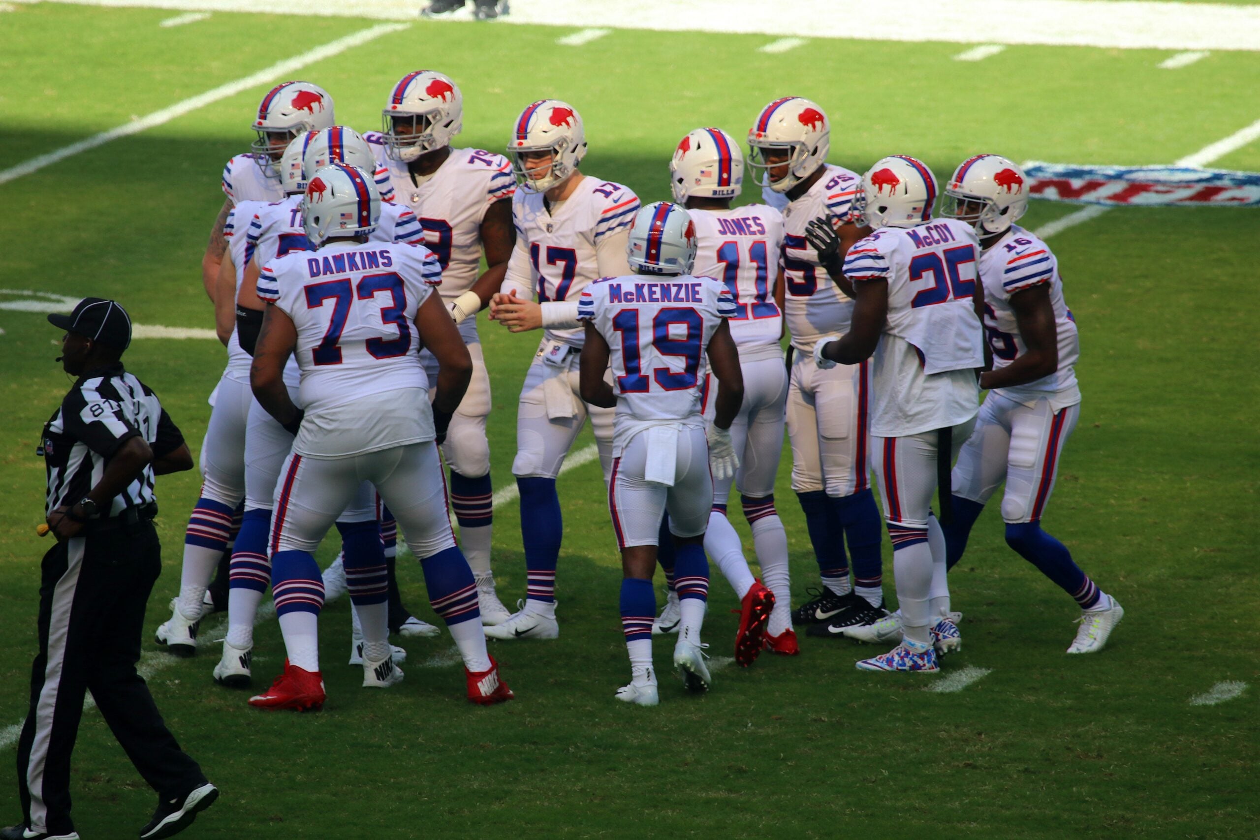 Miami Dolphins beat Buffalo Bills at Home at the Hard Rock Stadium in Miami 21 17 MEGA317432 015 scaled