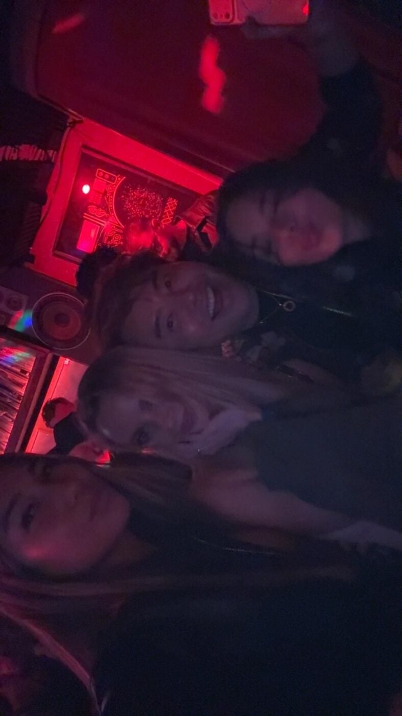 Paris Ow-Yang club sighting