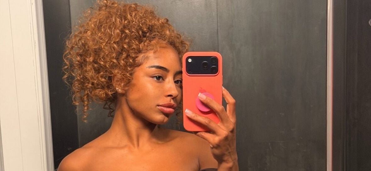 Qimmah Russo posing