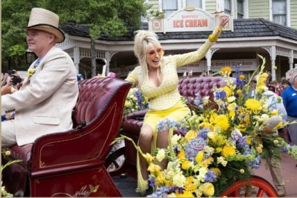 Dollywood Reveals Dolly Parton's Final Wish For The Park After Her Death