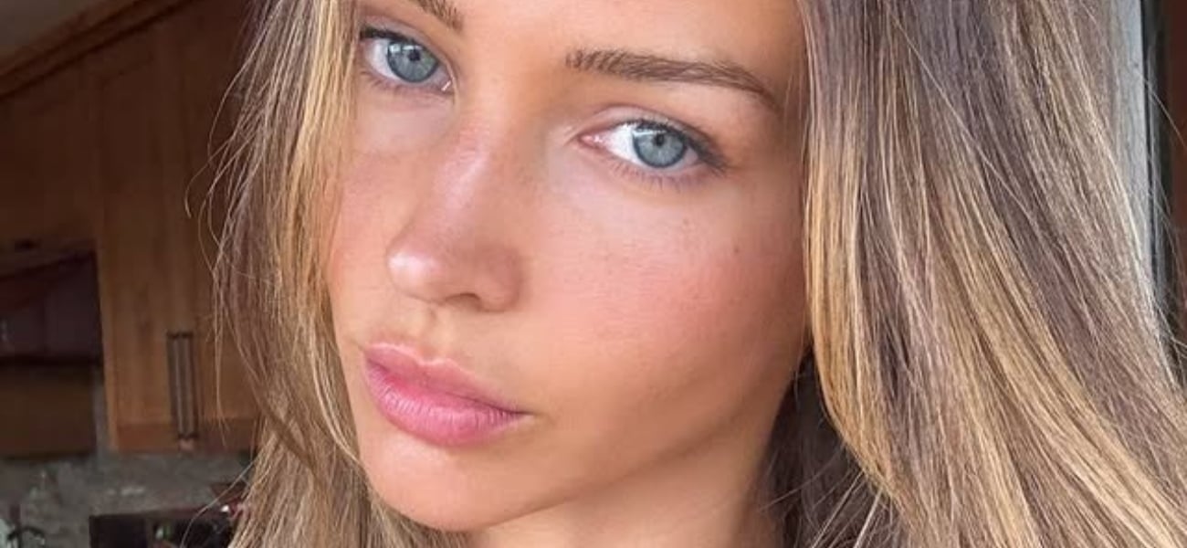 Rachel Cook Camping In Perky Braless Top Shows Them ‘Pointing Out’ 2 rachel cook face 1300