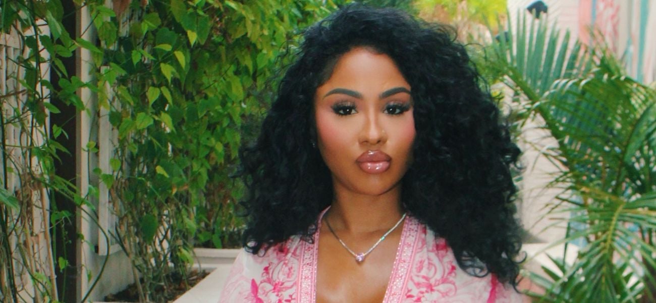 Ari Fletcher In Fitted Jumpsuit Mocked Over Her ‘Features’