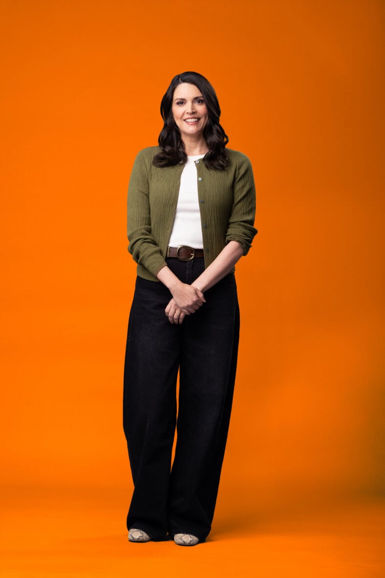 Cecily Strong