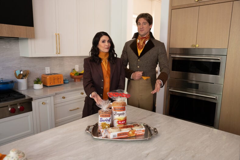 Cecily Strong for Thomas' English Muffins
