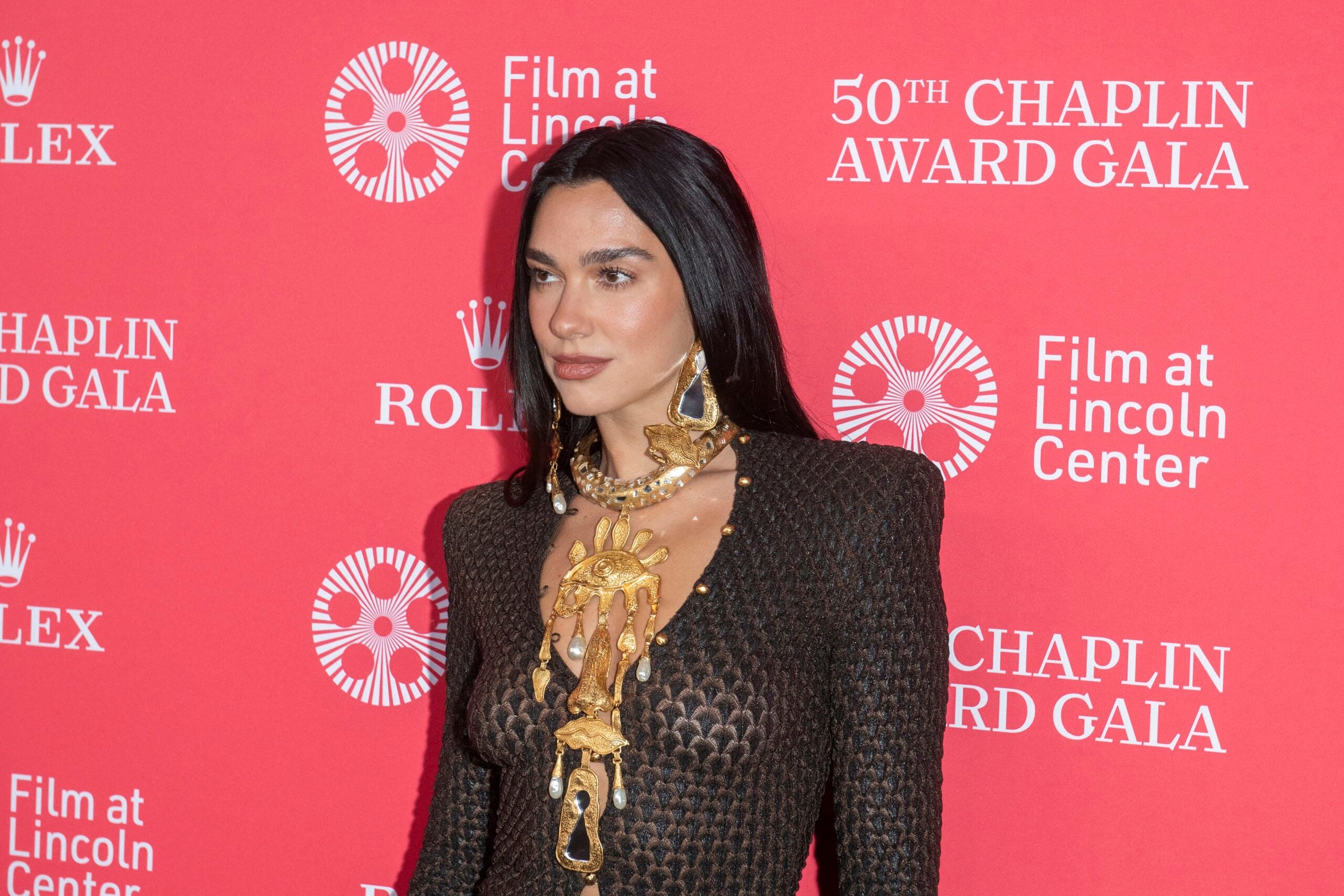 Dua Lipa’s Back View In Cheeky Wet Bikini Has Fans Zooming In