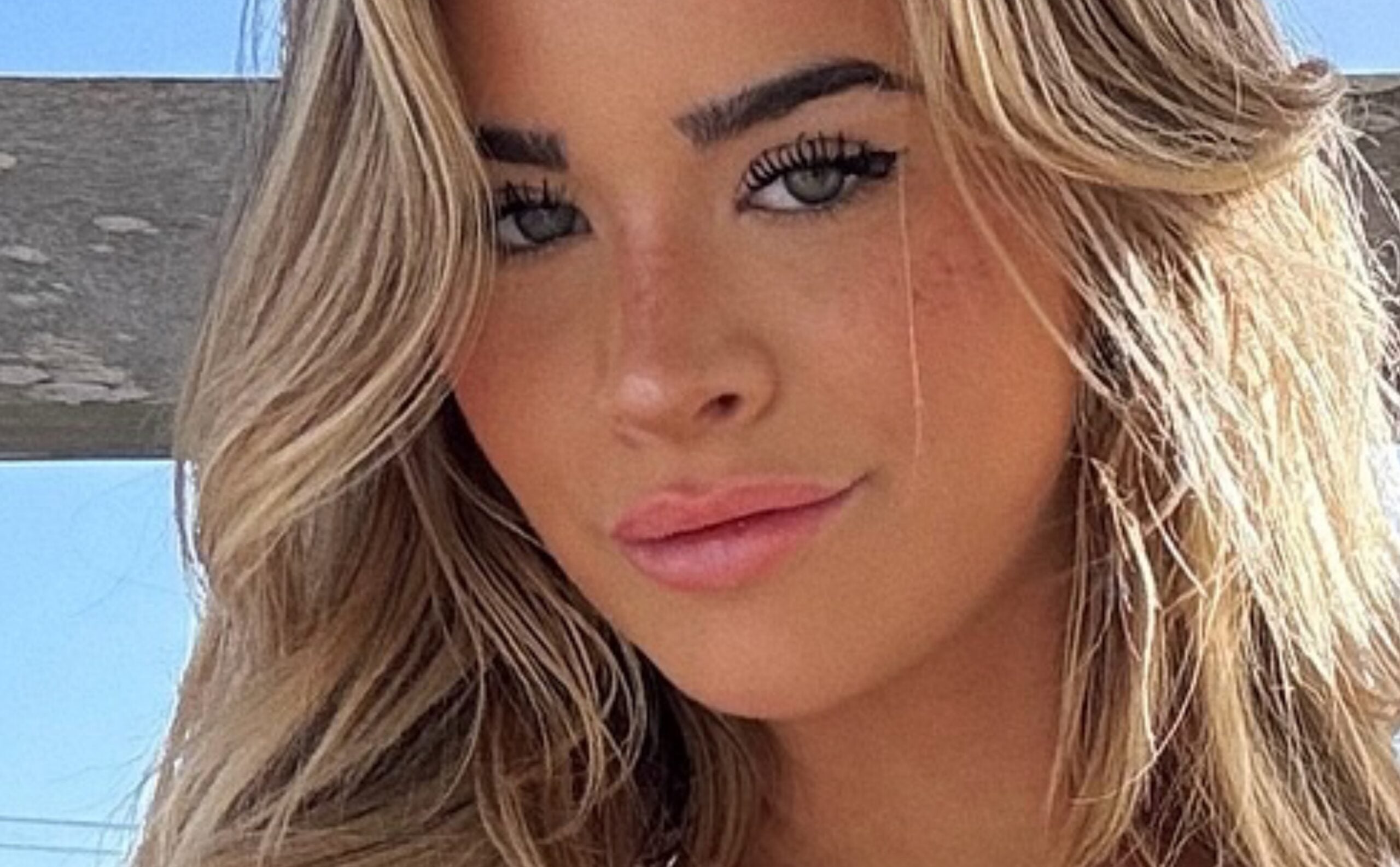 Emily Elizabeth Exposed While ‘Popping Out’ Of Barely-There Bikini