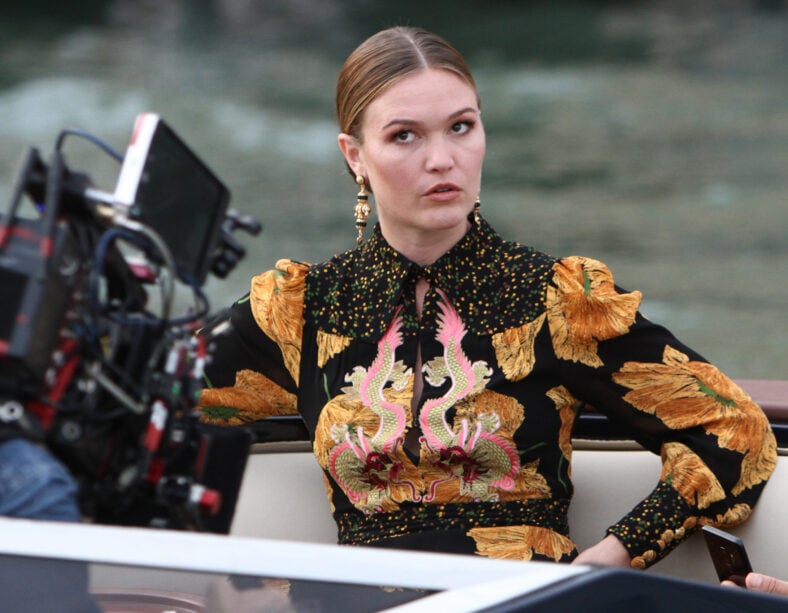 Julia Stiles filming TV serie Riviera in Venice