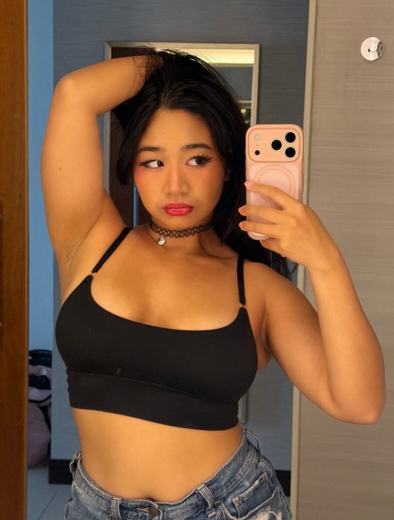 Jasmine Teaa