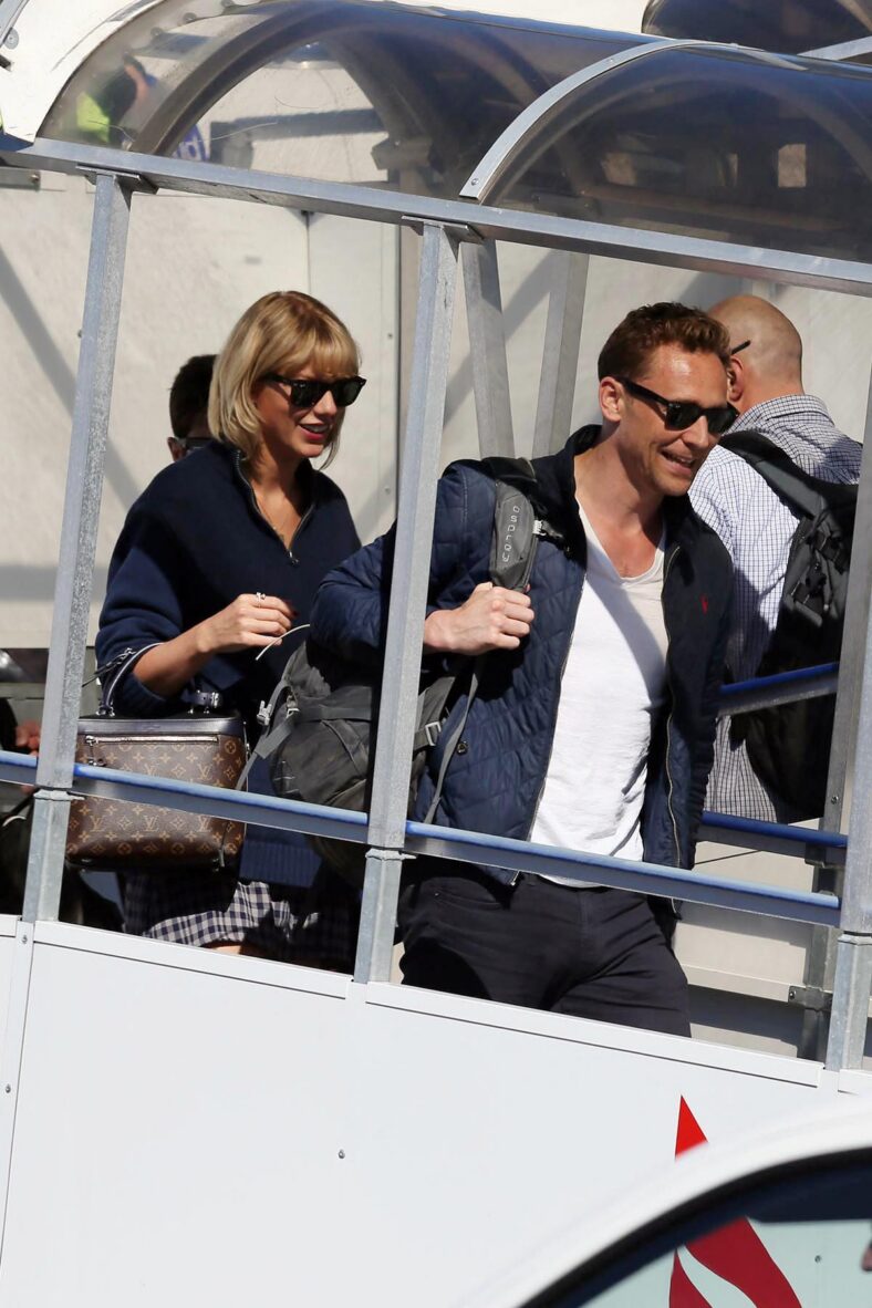 Taylor Swift and Tom Hiddleston arrive at the Gold Coast Airport Together