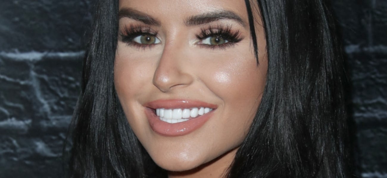 Abigail Ratchford Bending Over In Bikini Eyes ‘The Last Slice Of Pizza’