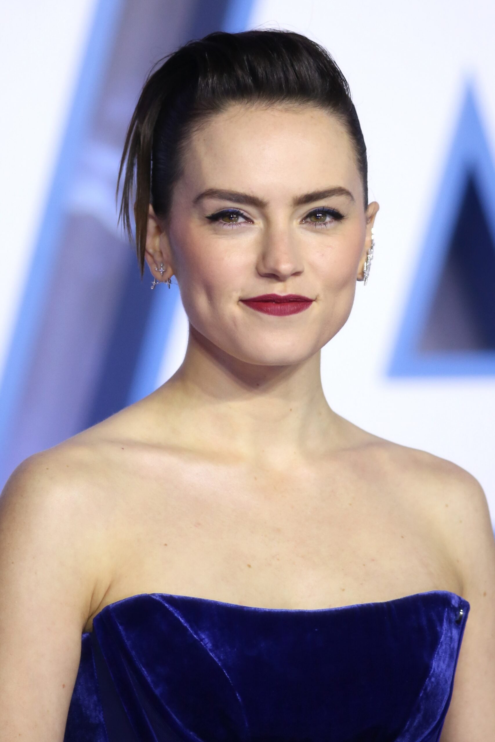 Daisy Ridley Returns To Instagram One Day After Wiping Her Page With Hidden ‘Star Wars’ Easter Egg
