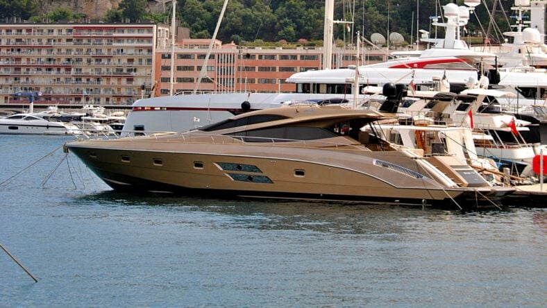 Hamptons Yacht Trip Ends In Broken Bones And A Bitter Fight Over Who Pays